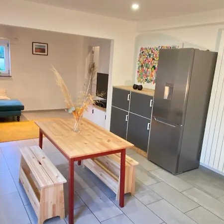 La Petite Boite Apartment *